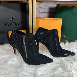 BNIB heeled booties